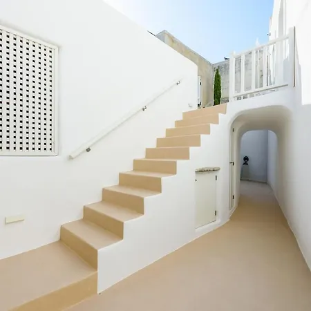 Villa Iskana House *