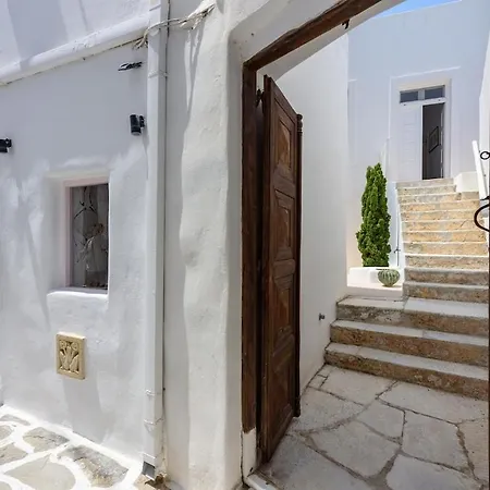 Iskana House * Páros