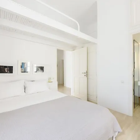 Iskana House Villa *